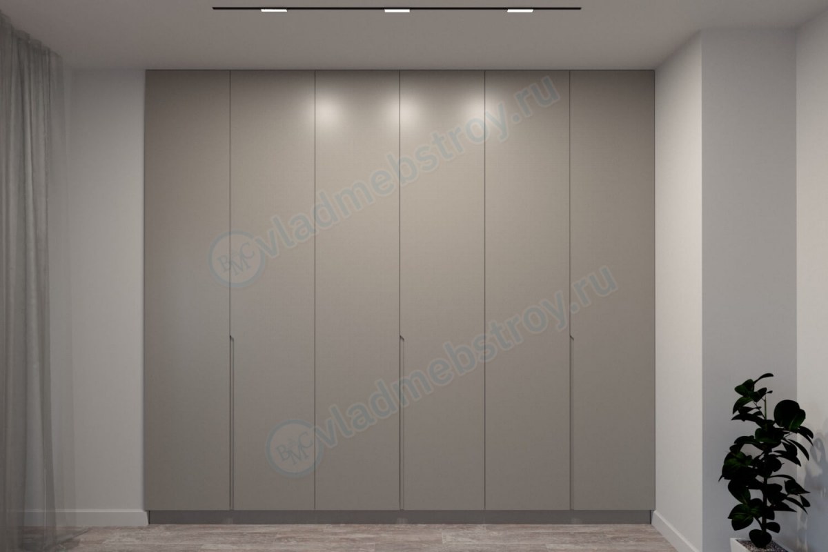 Большой встроенный шкаф Рейнис