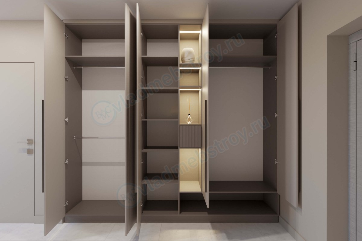 5 распашных дверей у шкафа Реймс