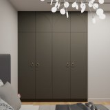 Встроенный шкаф темного цвета в спальне