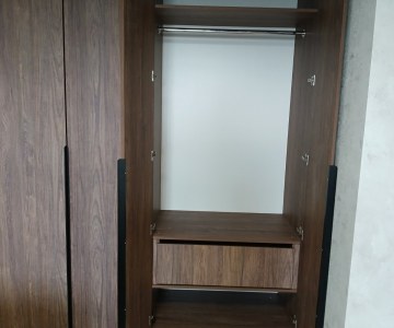 Распашные шкафы на заказ от владмебстрой