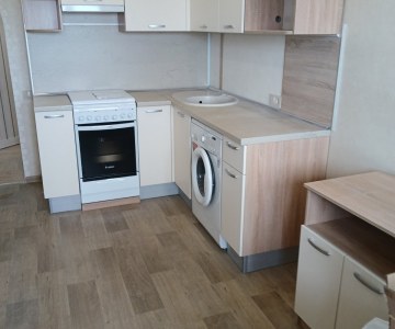 Компактная угловая кухня