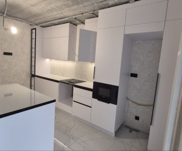 Современная кухня с 3D-фрезеровкой фото