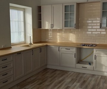 Большая угловая кухня в Москве фото