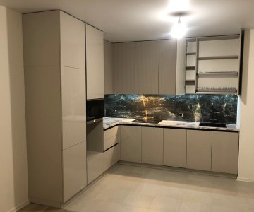 Качественный гарнитур для кухни на заказ 