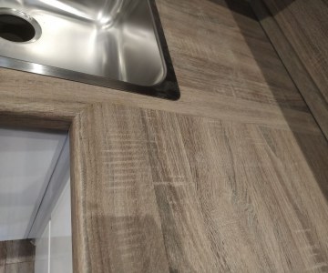 Столешница кухни под дерево фото