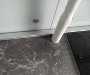 Качественная влагостойкая столешница Кедр (38 мм)