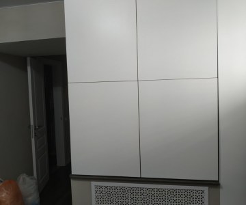 Распашной шкаф фото