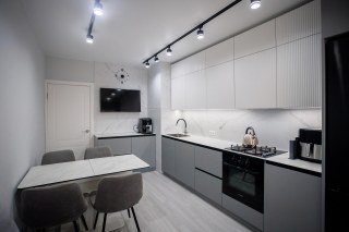 Эффектная кухня в премиальной отделке Эффектная кухня в премиальной отделке фото